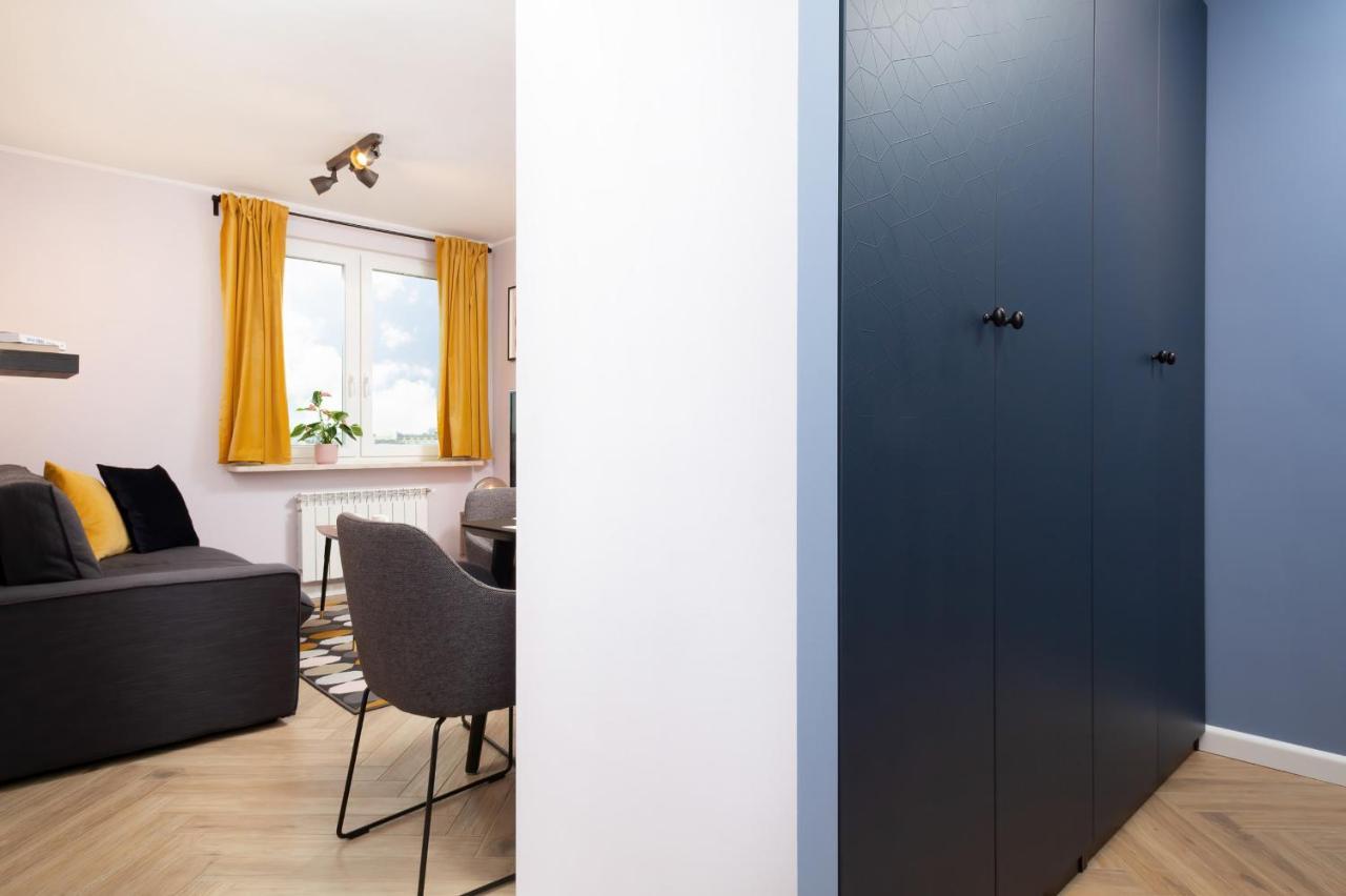 Apartments Warsaw Nowowiejska By Noclegi Renters Екстериор снимка